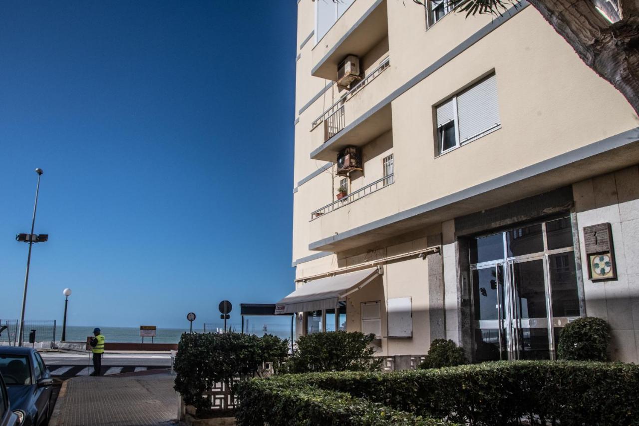 Apartamento Amanecer 加的斯 外观 照片